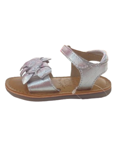 SANDALIA PLATA CON HOJAS DE MOD8
